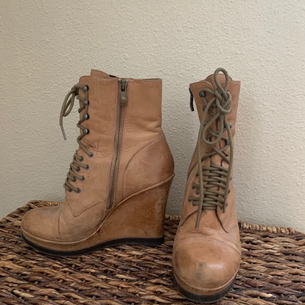 Vince Camuto Boot